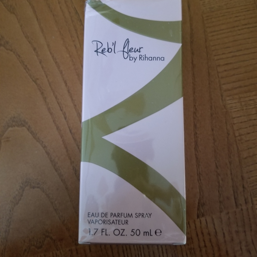 New in Box Reb'l Fleur by Rihanna